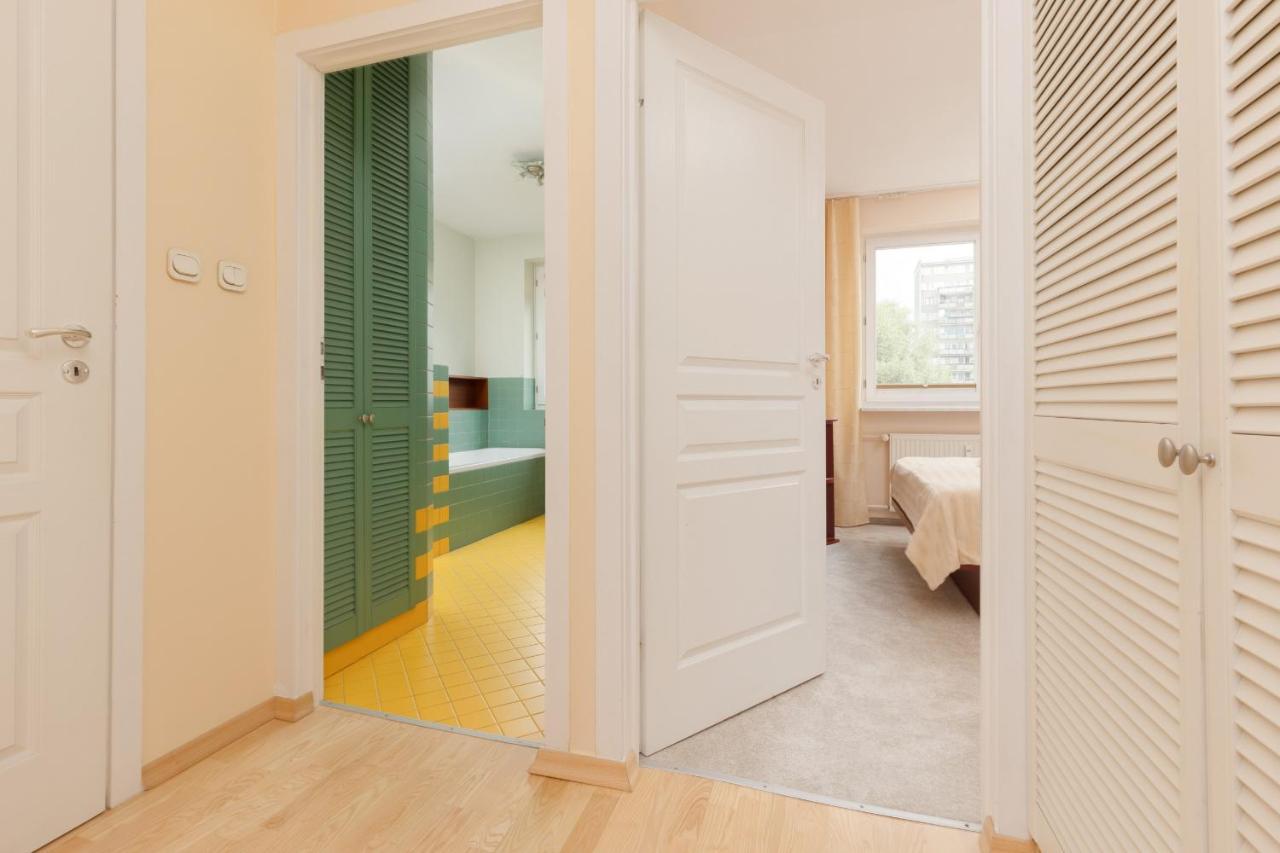 Spacious & Quiet 1 Bedroom Apartment In Pruszkow By Noclegi Renters 외부 사진